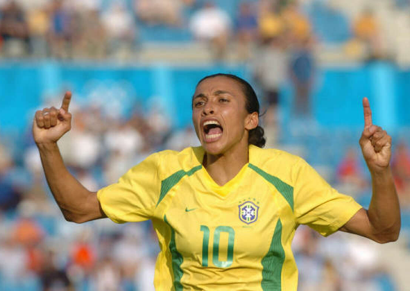 FUTEBOL É PRA MULHER, SIM