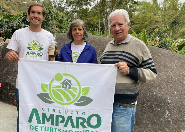 CACHAÇARIA ATRÁS DA PEDRA – QUALIDADE E TRADIÇÃO FAMILIAR 