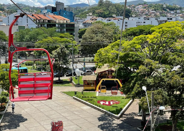 TELEFÉRICO DE NOVA FRIBURGO É O MAIOR DO BRASIL